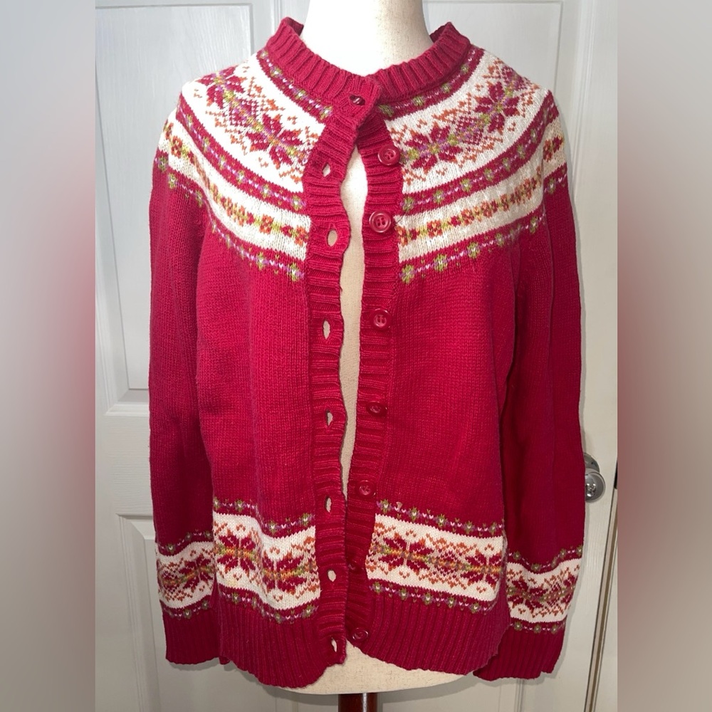Heirloom Collectibles red snowflake cardigan sweater!
